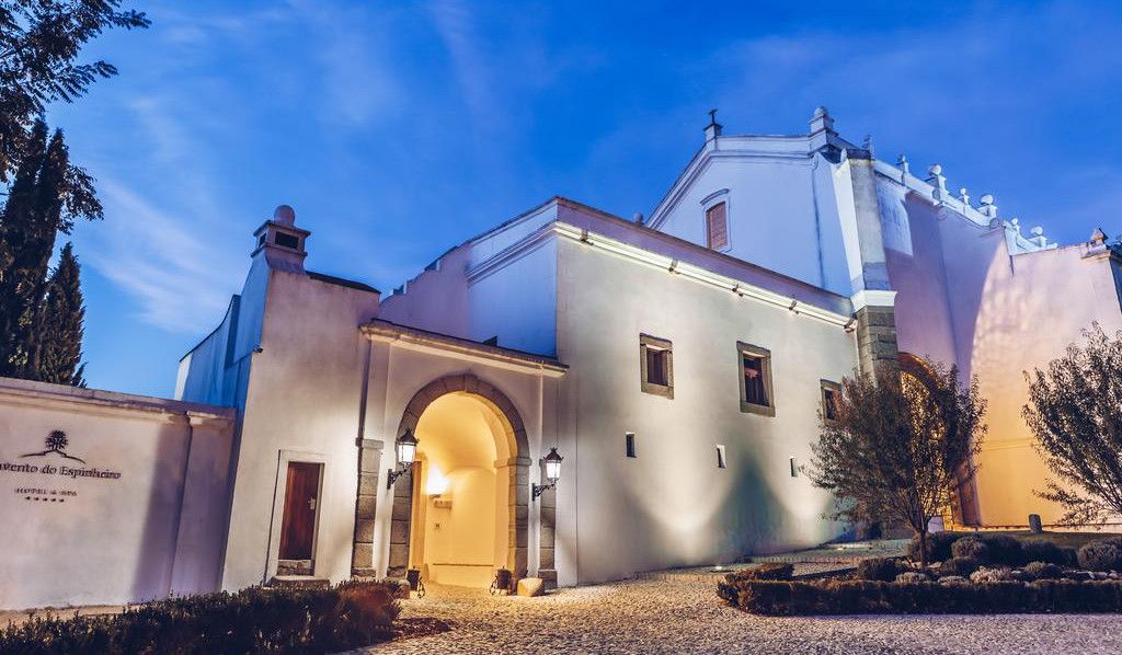 Convento do Espinheiro Portugal Best Cyling Tour Accommodations